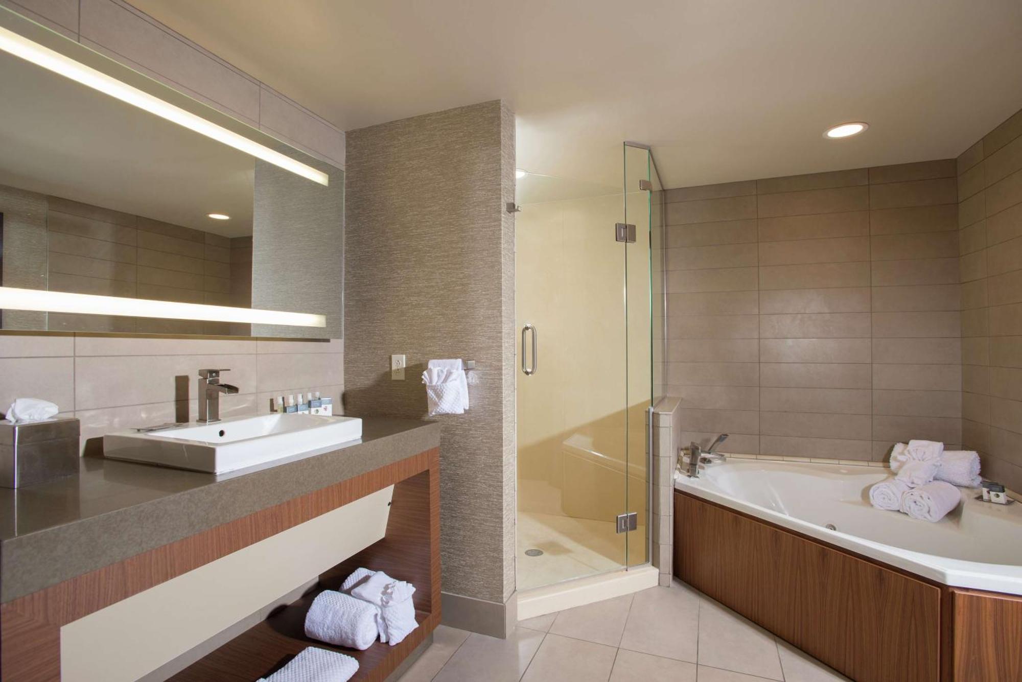 เดอะ บรอดเวย์ โคลัมเบีย - อะ ดับเบิลทรี บาย ฮิลตัน Hotel ภายนอก รูปภาพ